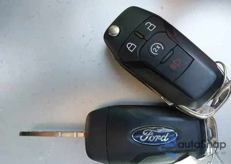 2025 Ford Ranger Xlt z USA, uszkodzony, nr VIN 1FTER4HPXSLE29975